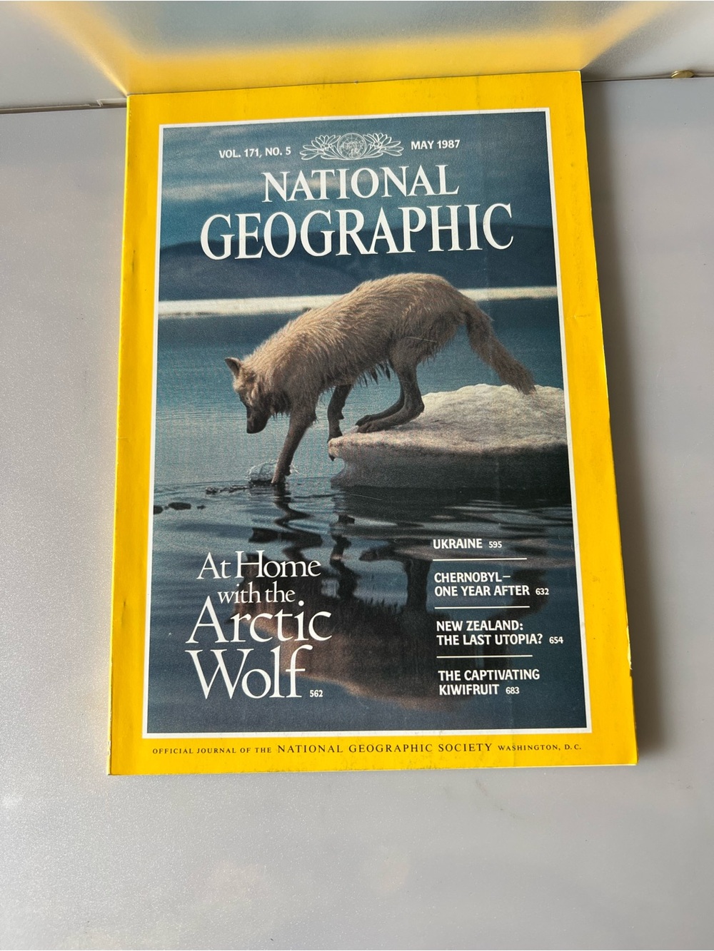 National Geographic Magazine - May 1987